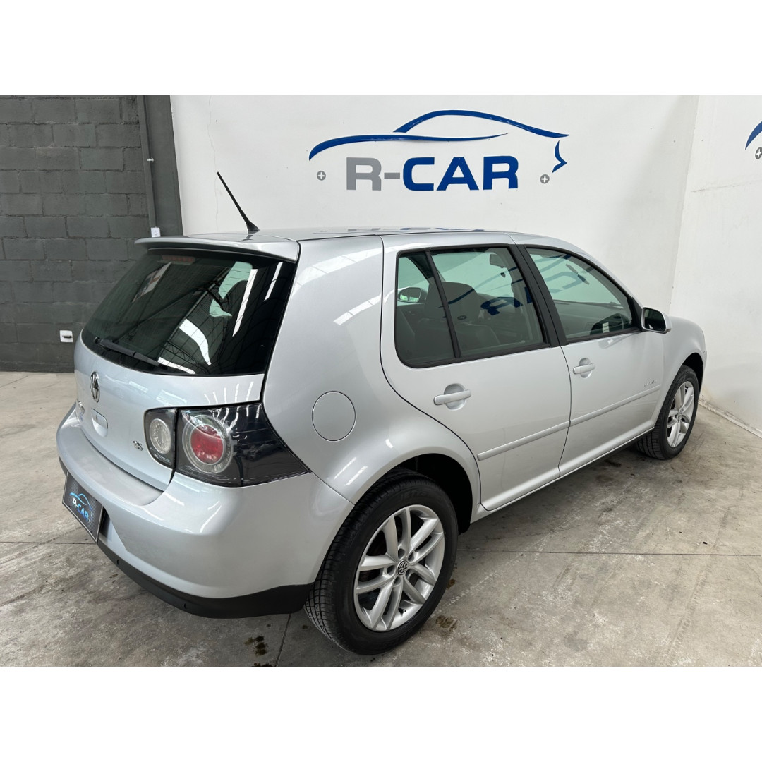 Golf 1.6 4P CONFORTLINE