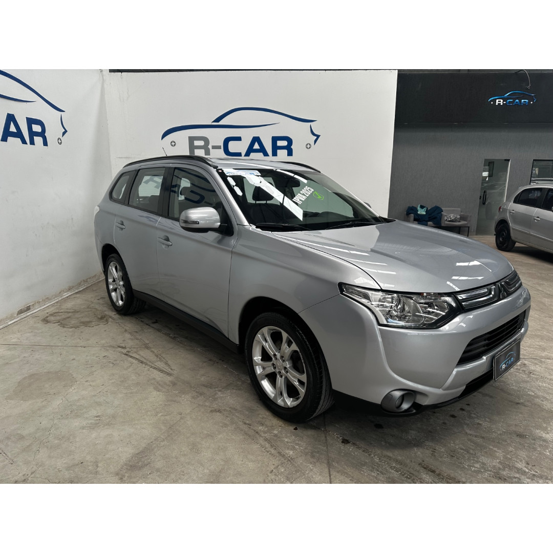 Outlander 2.0 16V 4P AUTOMÁTICO