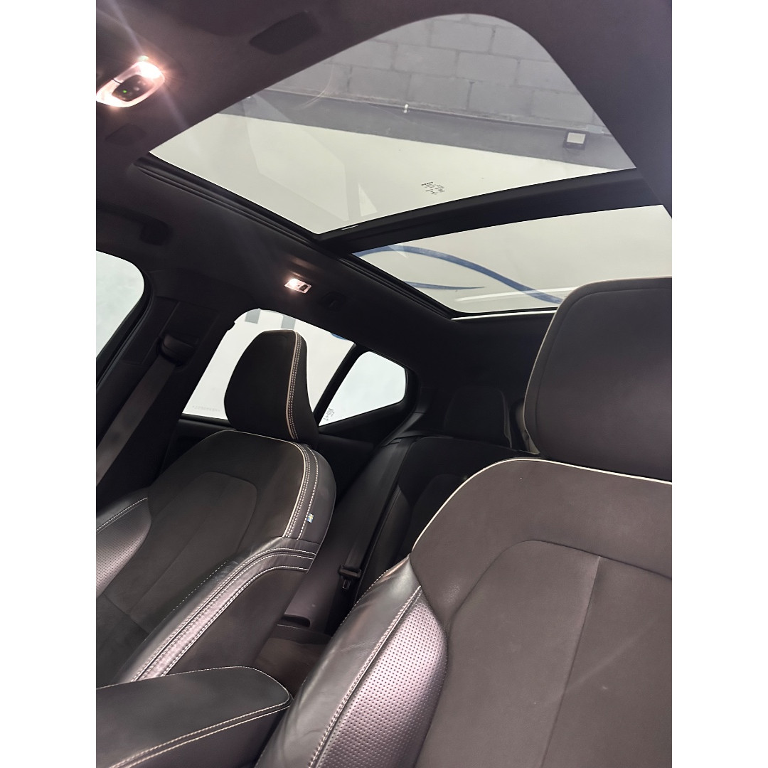 XC40 1.5 16V 4P T5 RECHARGE HÍBRIDO R-DESIGN GEARTRONIC AUTOMÁTICO