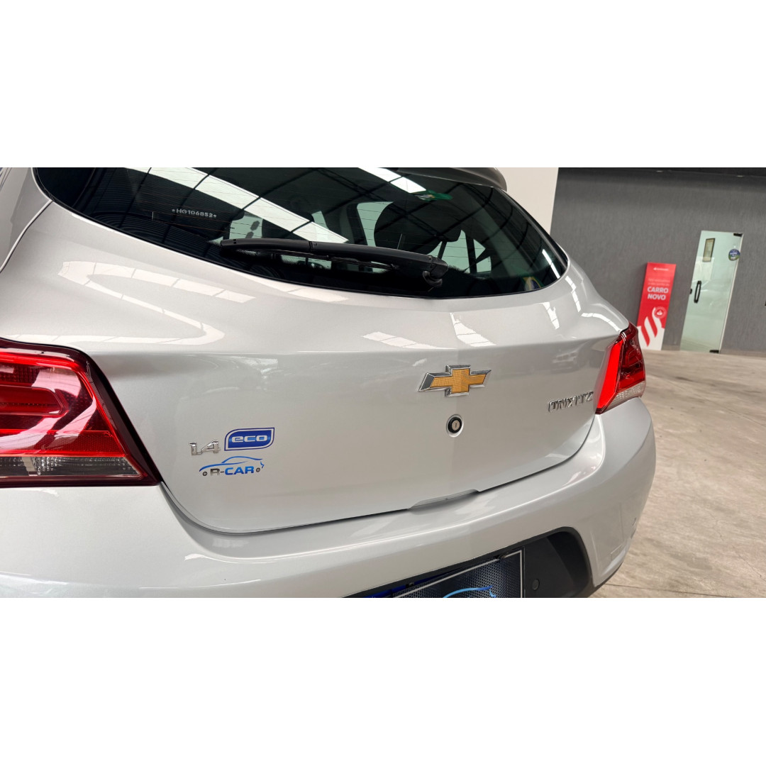 CHEVROLET Onix Hatch 1.4 4P FLEX LTZ