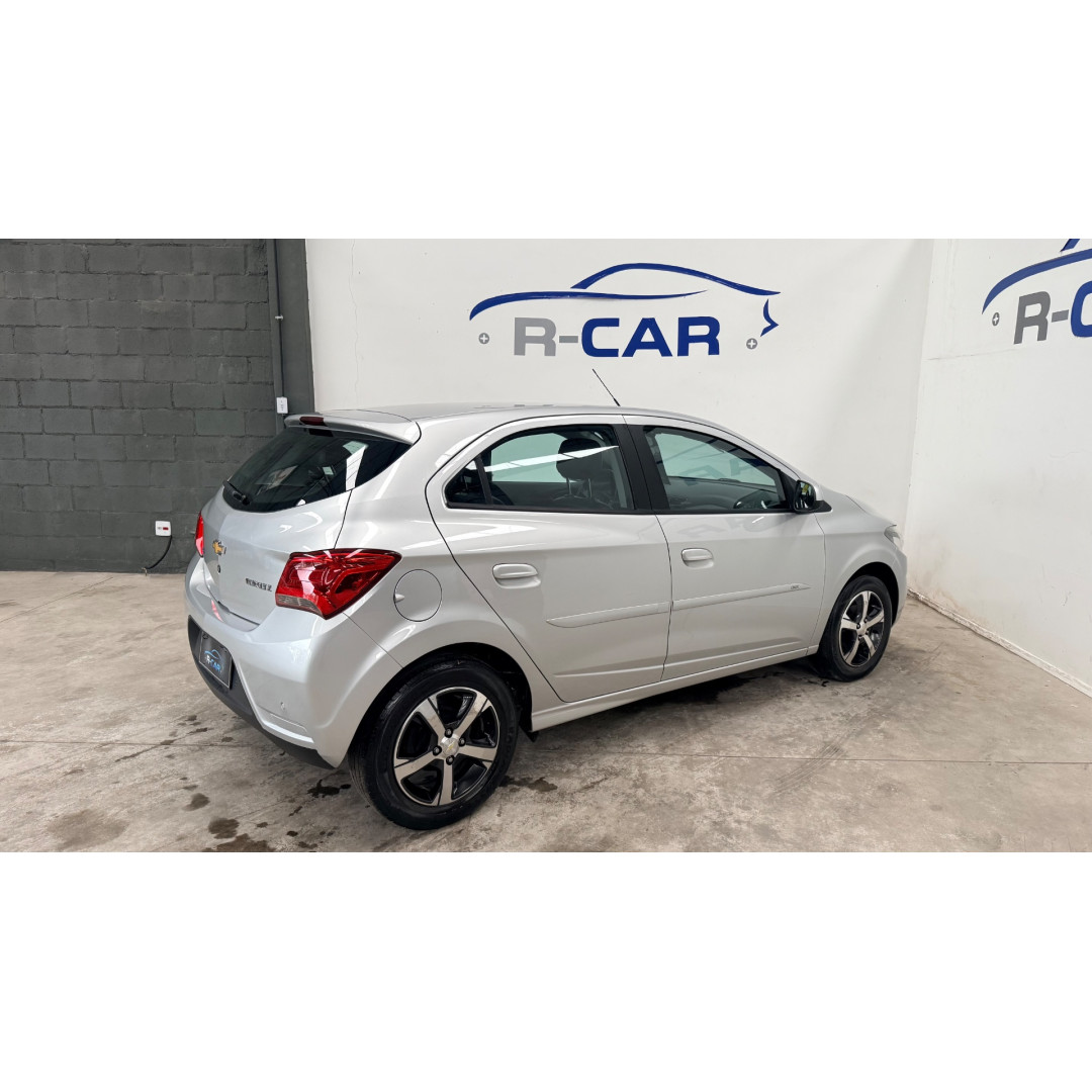 CHEVROLET Onix Hatch 1.4 4P FLEX LTZ