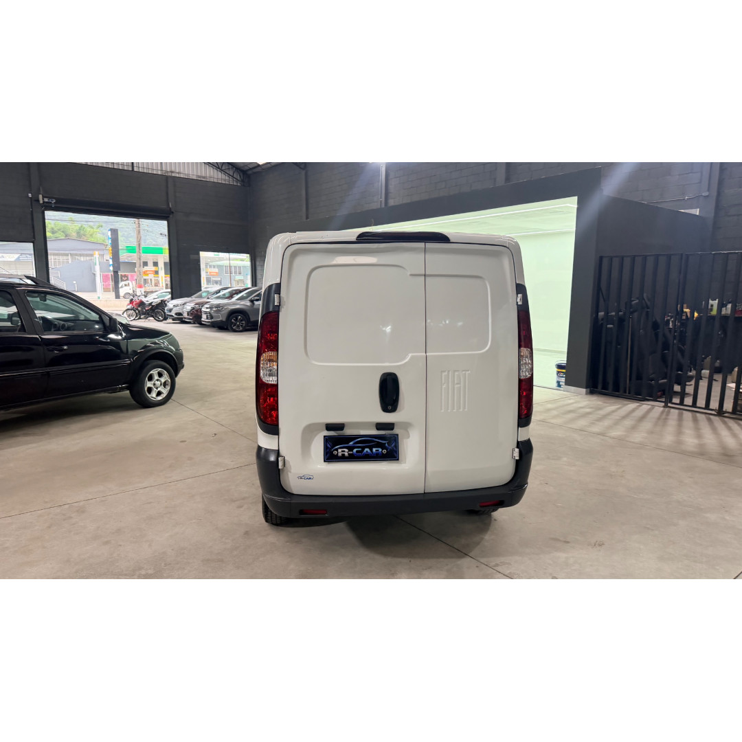 FIAT Fiorino Furgão 1.4 FLEX