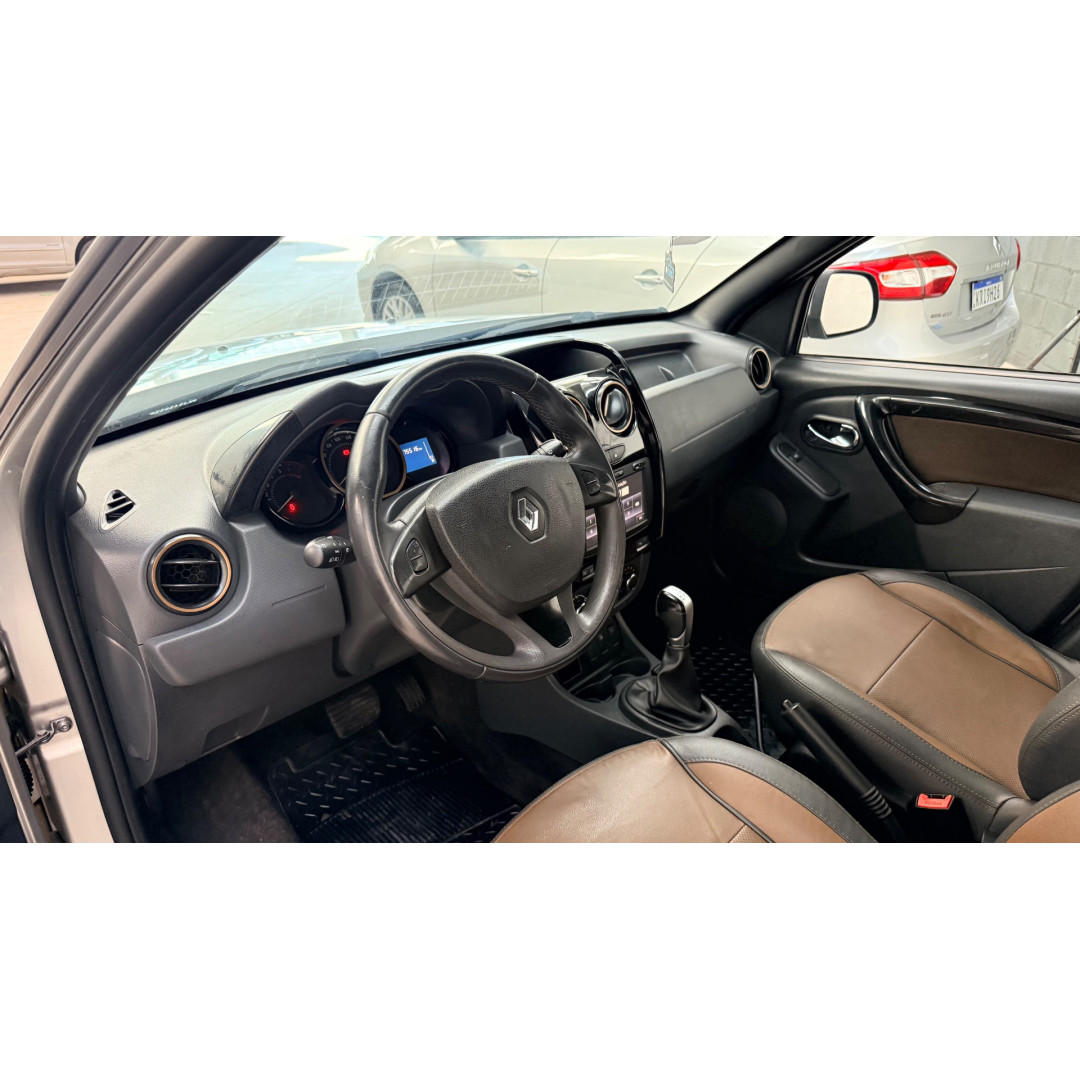 RENAULT Duster 2.0 16V 4P FLEX DYNAMIQUE AUTOMÁTICO