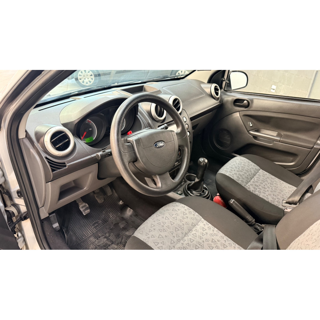 FORD Fiesta Sedan 1.6 4P CLASS FLEX