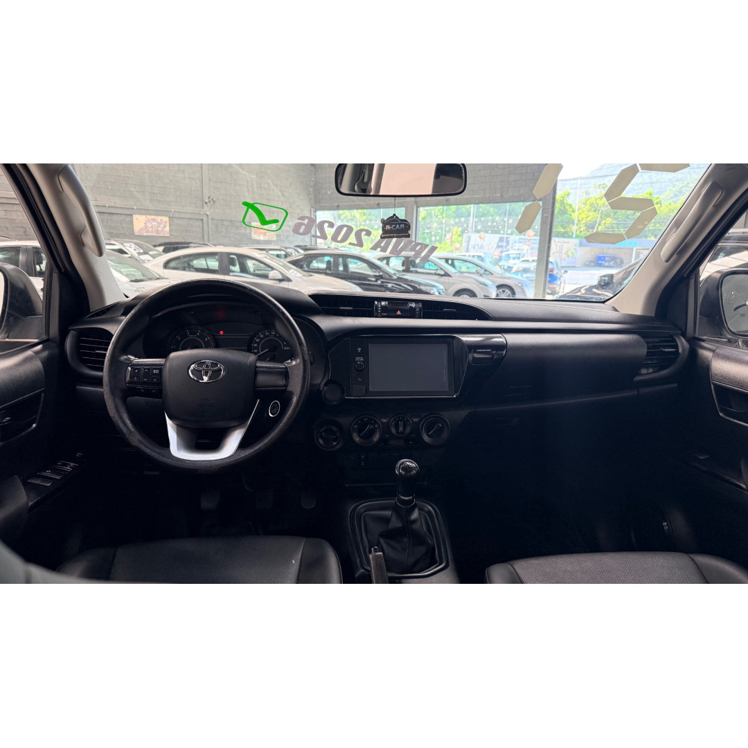 TOYOTA Hilux Caminhonete 2.5 16V 4P 4X4 STD TURBO DIESEL CABINE DUPLA