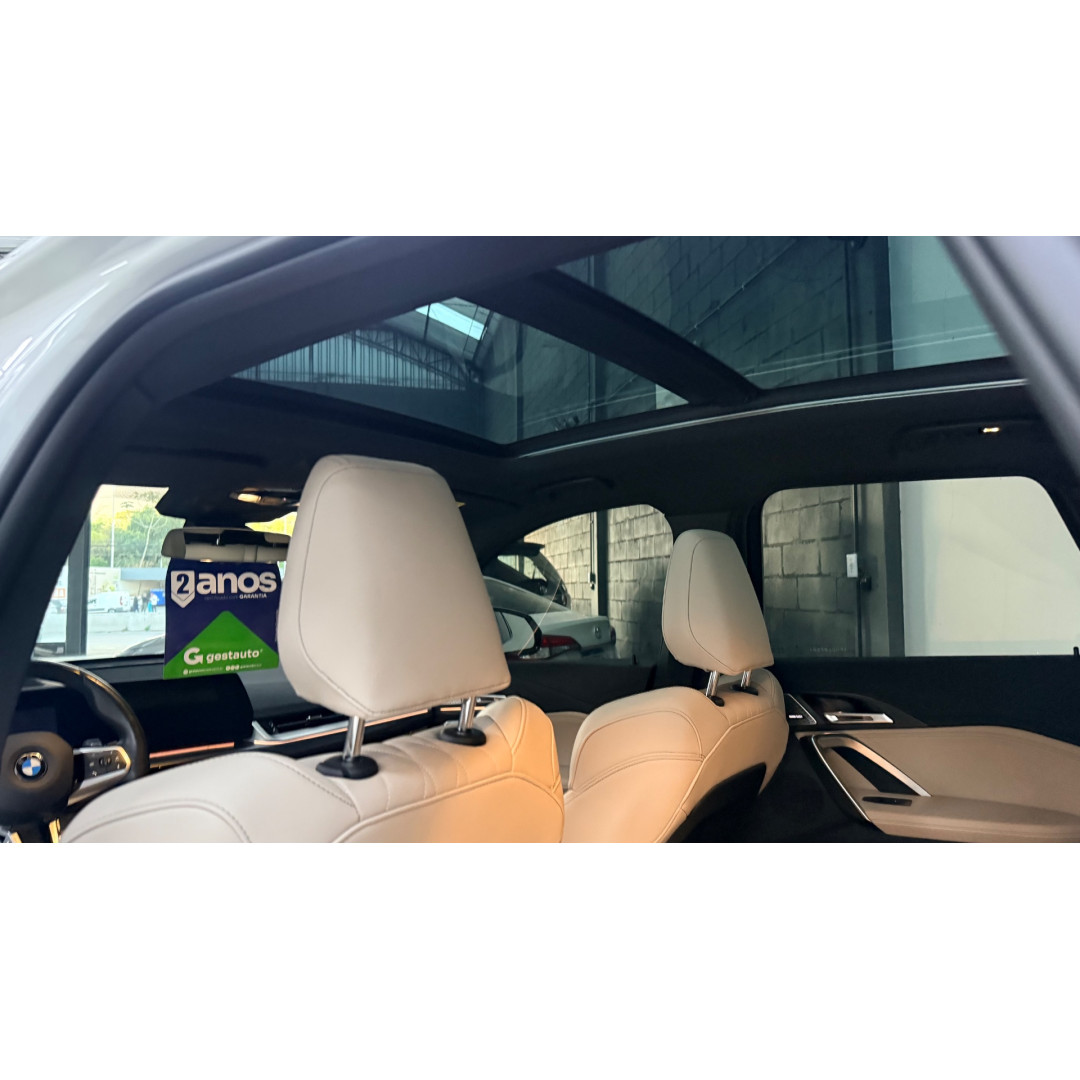 BMW X1 2.0 16V 4P FLEX SDRIVE20I M SPORT 25 ANOS TURBO AUTOMÁTICO