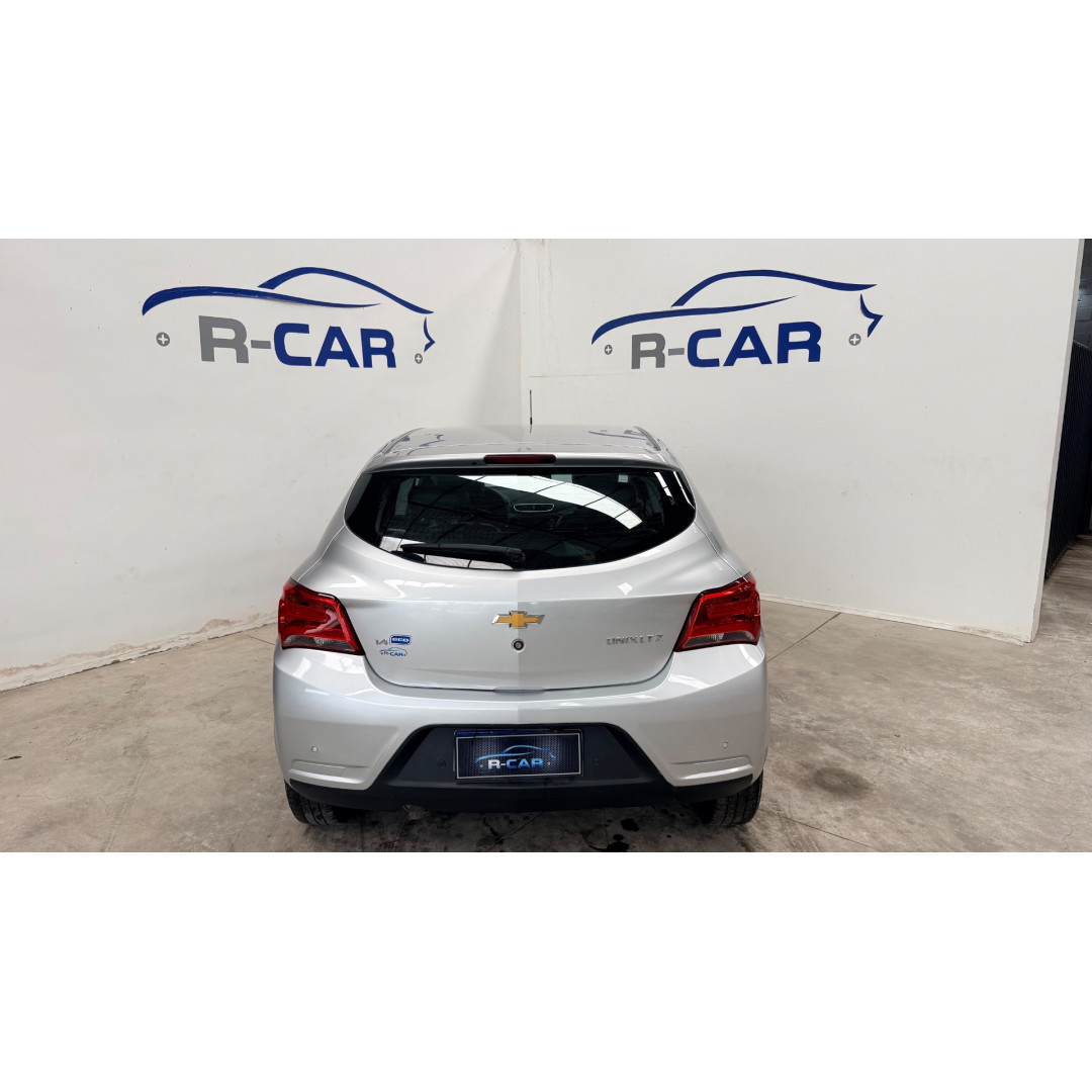 CHEVROLET Onix Hatch 1.4 4P FLEX LTZ