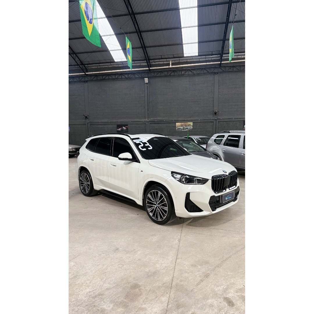 BMW X1 2.0 16V 4P FLEX SDRIVE20I M SPORT 25 ANOS TURBO AUTOMÁTICO