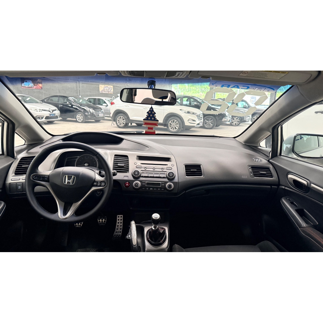 HONDA Civic 2.0 16V 4P SI