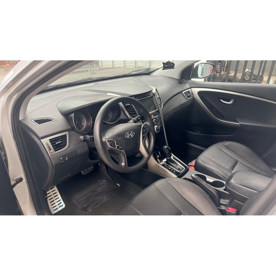 HYUNDAI I30 1.6 16V 4P AUTOMÁTICO