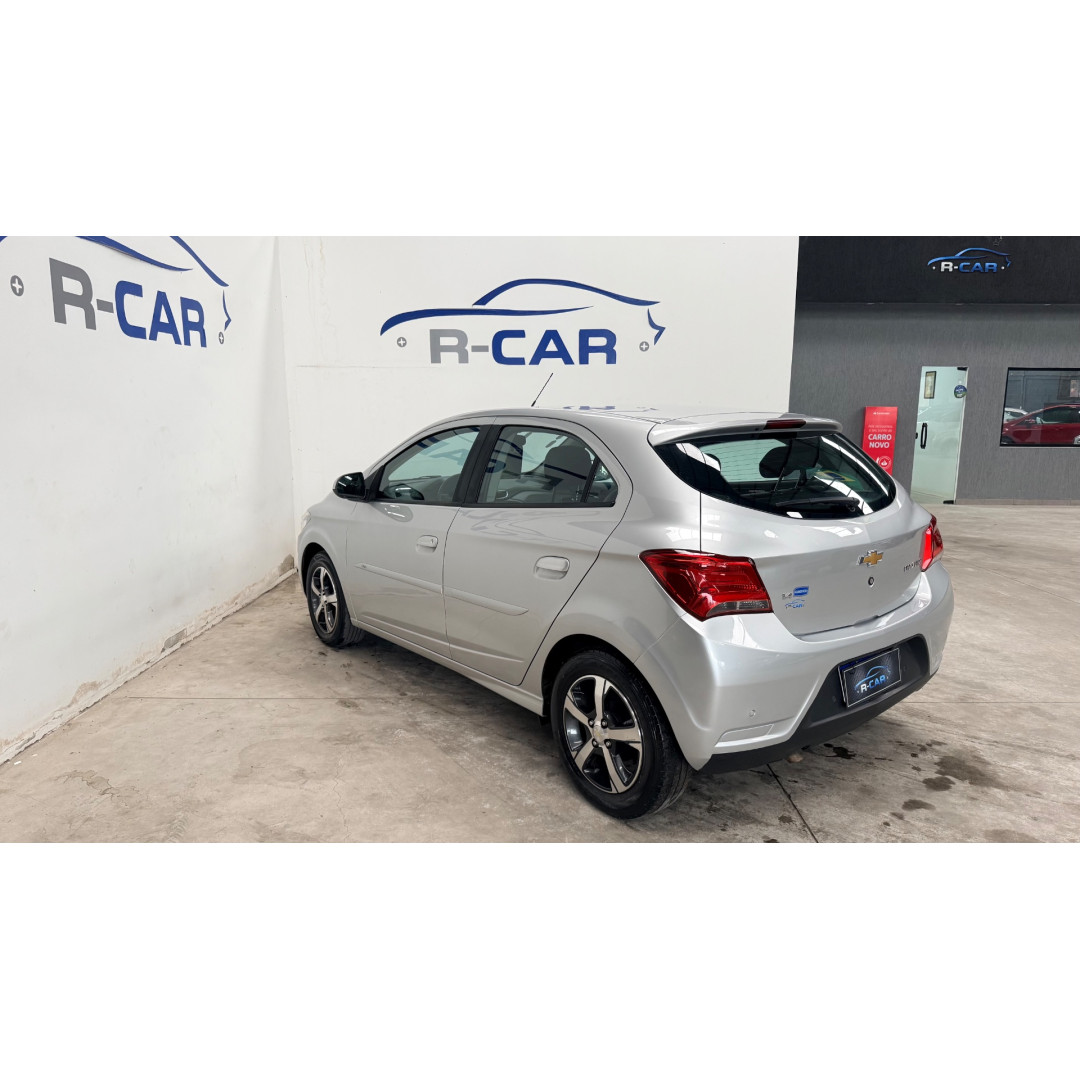 CHEVROLET Onix Hatch 1.4 4P FLEX LTZ