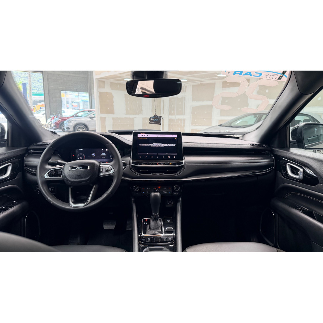 JEEP Compass 2.0 16V 4P HURRICANE 4 TURBO BLACKHAWK AUTOMÁTICO AT9