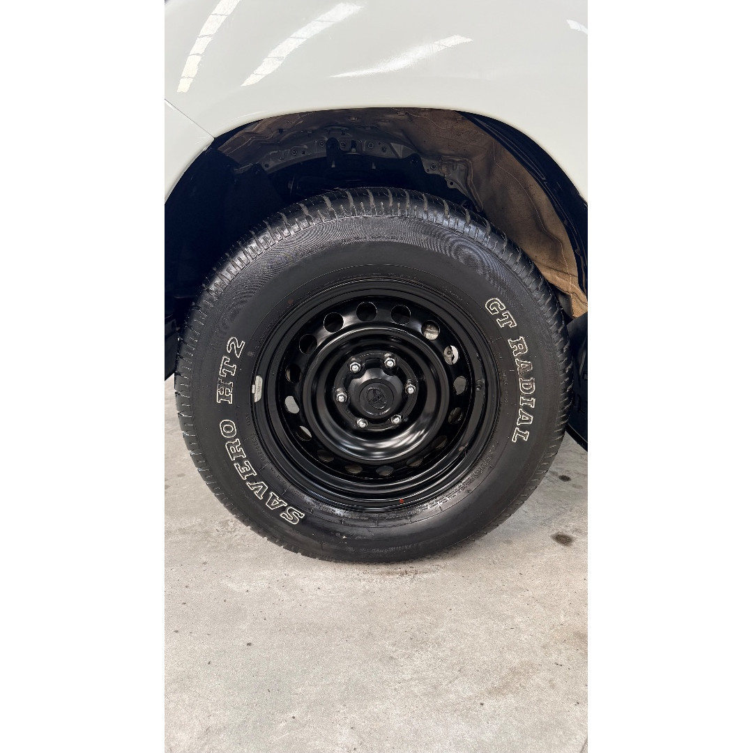 TOYOTA Hilux Caminhonete 2.5 16V 4P 4X4 STD TURBO DIESEL CABINE DUPLA