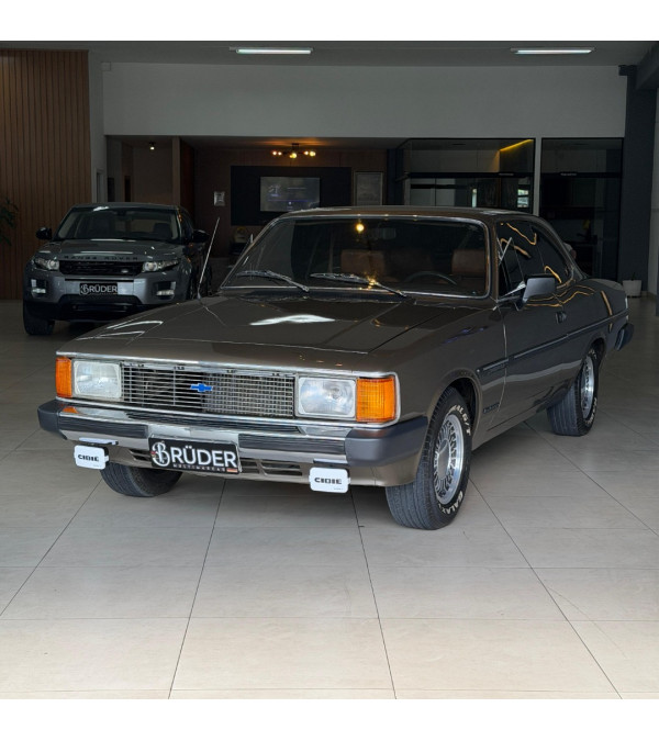 Opala 2.5 4P COMODORO SL/E