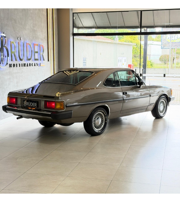 Opala 2.5 4P COMODORO SL/E