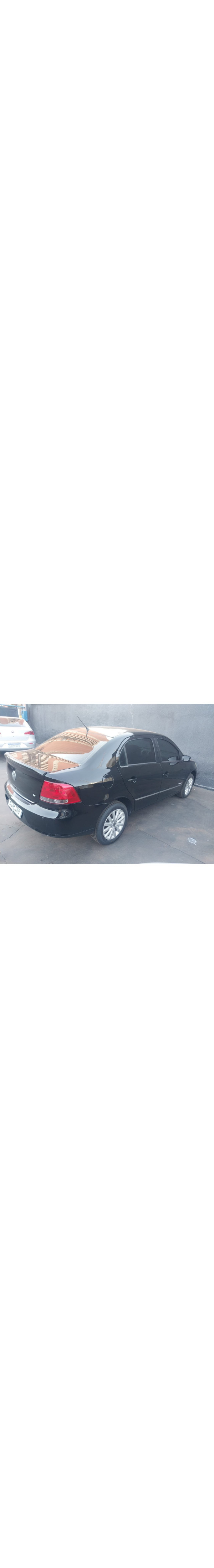 VOLKSWAGEN Voyage 1.6 4P COMFORTLINE FLEX