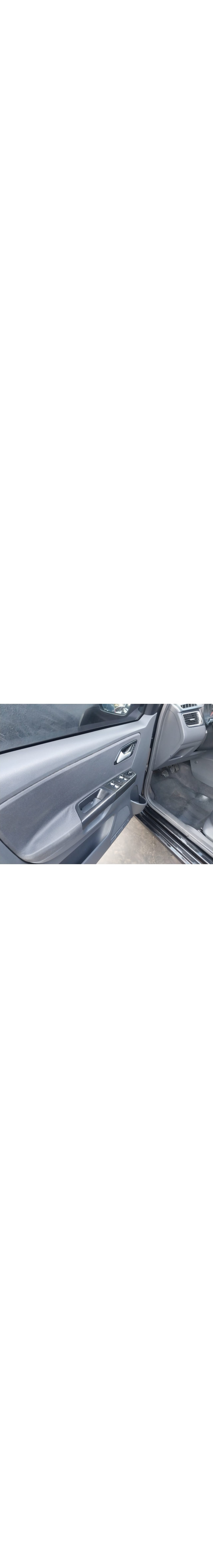 VOLKSWAGEN Space Fox 1.6 4P FLEX TREND