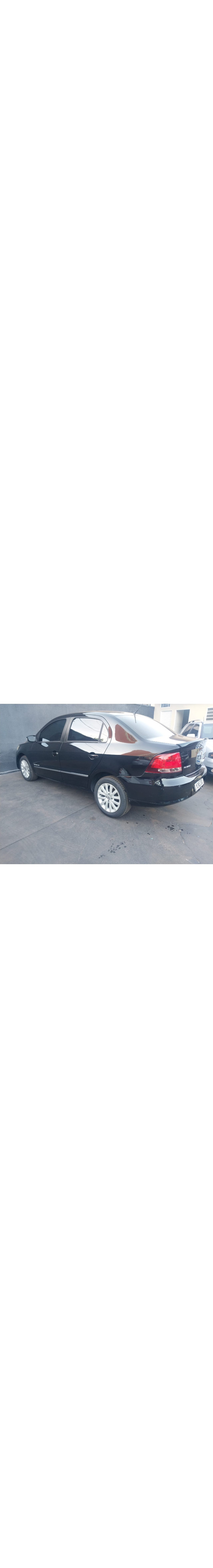 VOLKSWAGEN Voyage 1.6 4P COMFORTLINE FLEX
