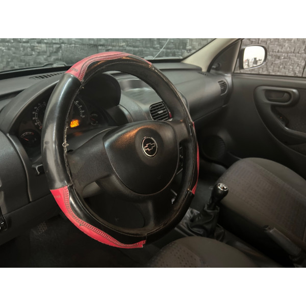 Corsa Hatch 1.4 4P MAXX FLEX