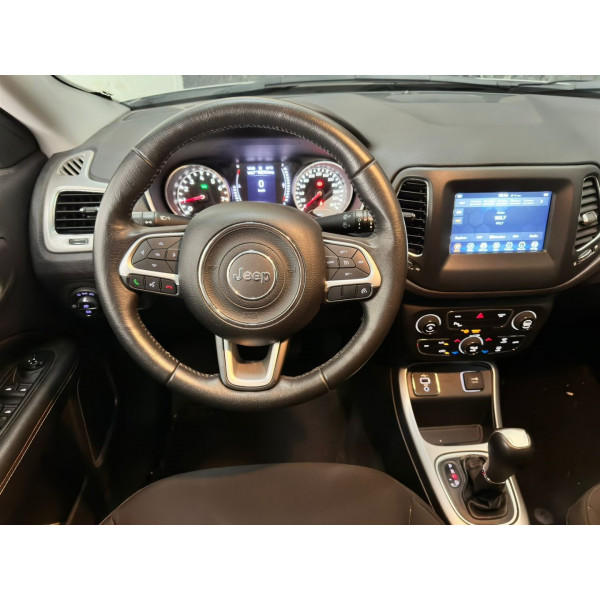 Compass 2.0 16V 4P FLEX SPORT 4X4 AUTOMÁTICO
