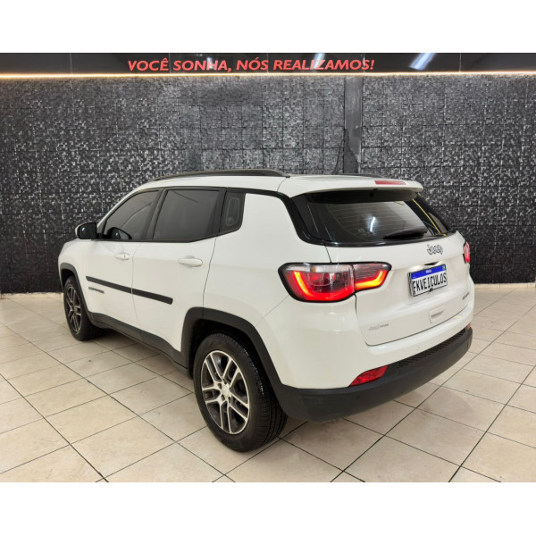 Compass 2.0 16V 4P FLEX SPORT 4X4 AUTOMÁTICO