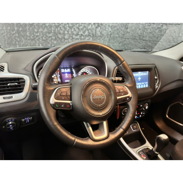 Compass 2.0 16V 4P FLEX SPORT 4X4 AUTOMÁTICO