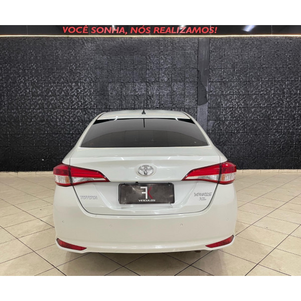 Yaris Sedan 1.5 16V 4P FLEX XL MULTIDRIVE AUTOMÁTICO CVT
