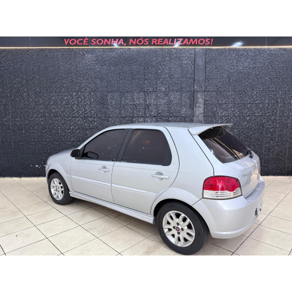 FIAT Palio 1.4 4P ELX 30 ANOS FLEX