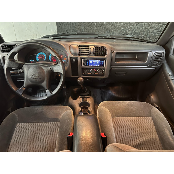 S10 2.4 ADVANTAGE CABINE DUPLA