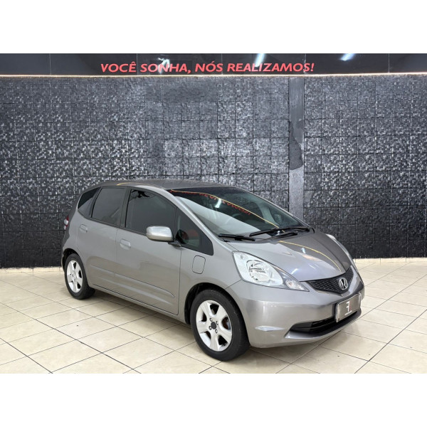 Fit 1.4 16V 4P LX FLEX