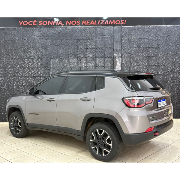 JEEP Compass 2.0 16V 4P 350 TRAILHAWK 4X4 TURBO DIESEL AUTOMÁTICO