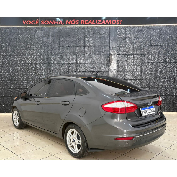 FORD Fiesta Sedan 1.6 16V 4P FLEX SE FLEX POWERSHIFT AUTOMÁTICO