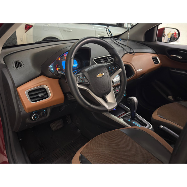 Onix Hatch 1.4 4P FLEX ACTIV AUTOMÁTICO