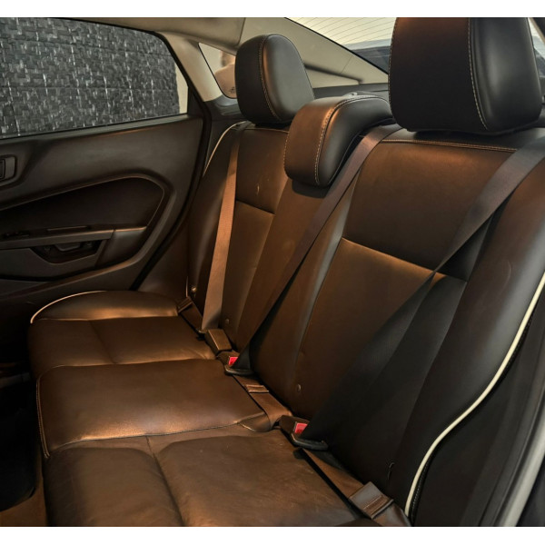 FORD Fiesta Sedan 1.6 16V 4P SE FLEX