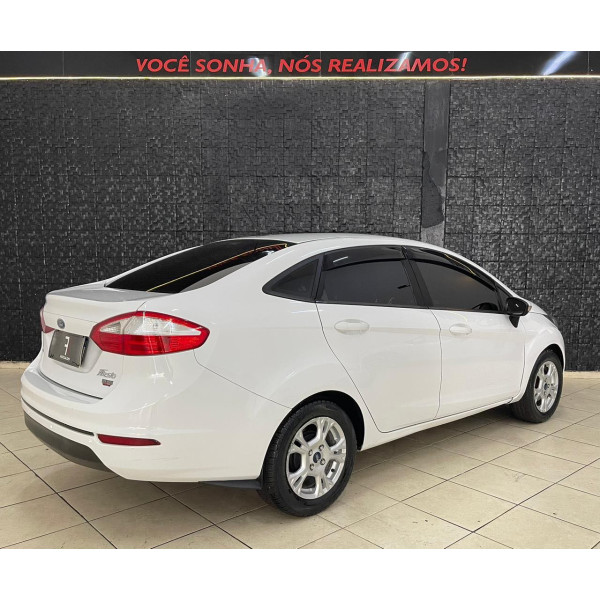 Fiesta Sedan 1.6 4P SE FLEX