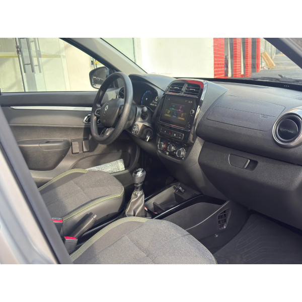Kwid 1.0 12V 4P SCE FLEX OUTSIDER