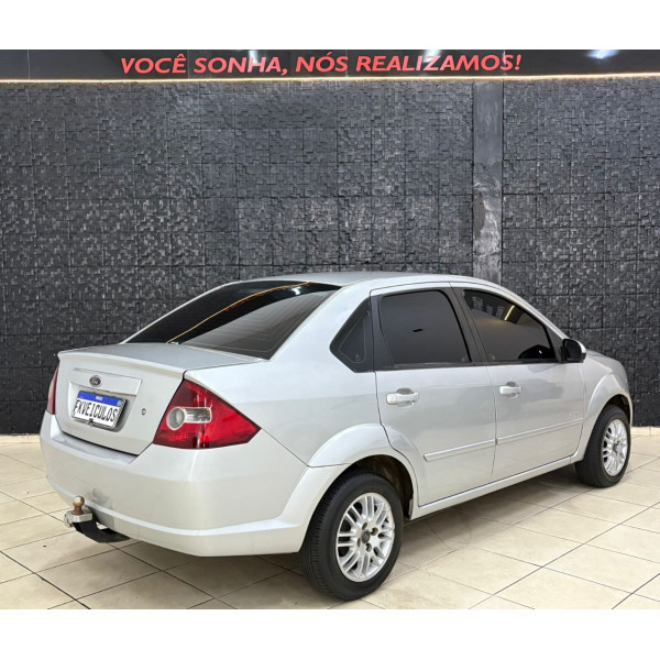 FORD Fiesta Sedan 1.6 4P CLASS FLEX