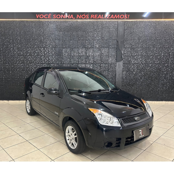 Fiesta Sedan 1.6 4P FLEX
