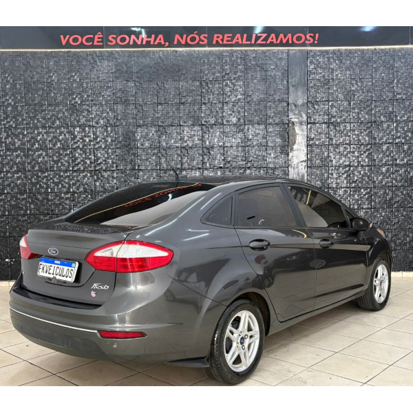 FORD Fiesta Sedan 1.6 16V 4P FLEX SE FLEX POWERSHIFT AUTOMÁTICO