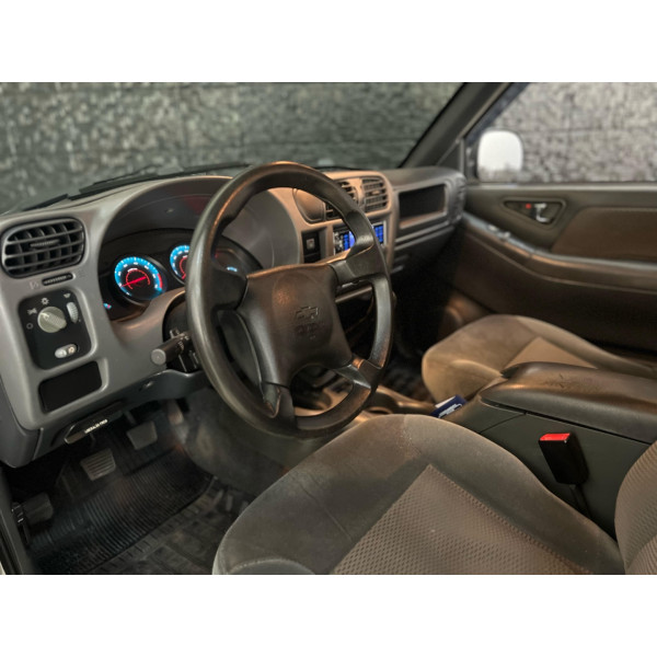 S10 2.4 ADVANTAGE CABINE DUPLA
