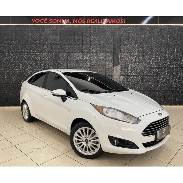 Fiesta Sedan 1.6 4P FLEX TITANIUM POWERSHIFT AUTOMÁTICO