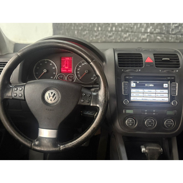 VOLKSWAGEN Jetta 2.5 20V 4P 170CV AUTOMÁTICO