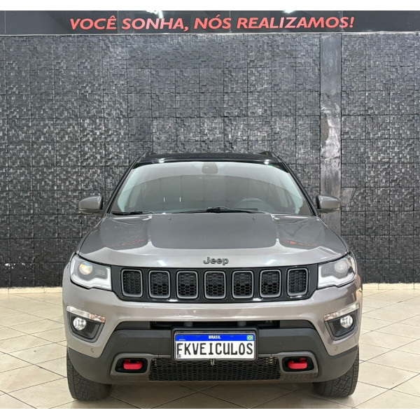 JEEP Compass 2.0 16V 4P 350 TRAILHAWK 4X4 TURBO DIESEL AUTOMÁTICO