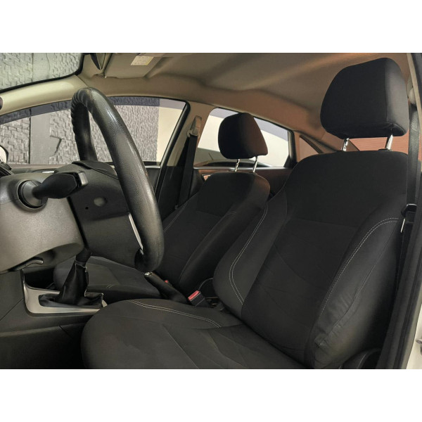 Fiesta Sedan 1.6 4P SE FLEX