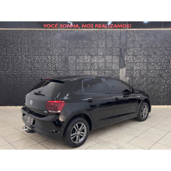 Polo Hatch 1.6 4P
