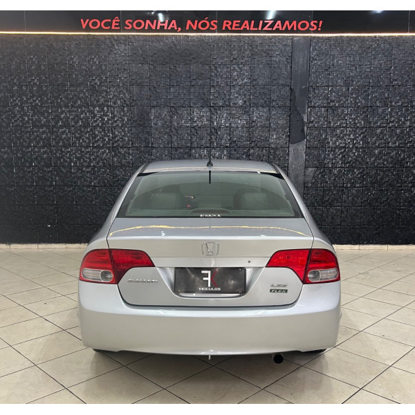 Civic 1.8 16V 4P FLEX LXL