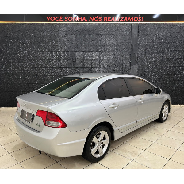 Civic 1.8 16V 4P FLEX LXL