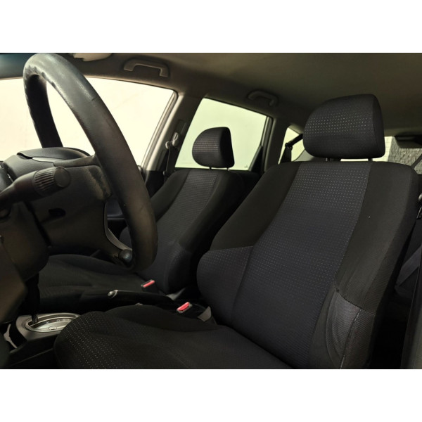 Fit 1.4 16V 4P LX FLEX