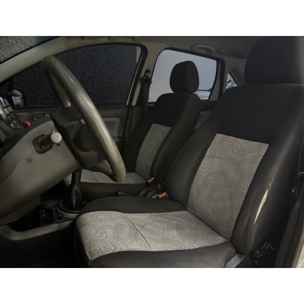 FORD Fiesta Sedan 1.6 4P CLASS FLEX