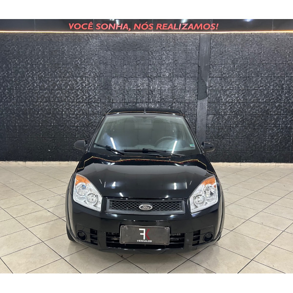 Fiesta Sedan 1.6 4P FLEX